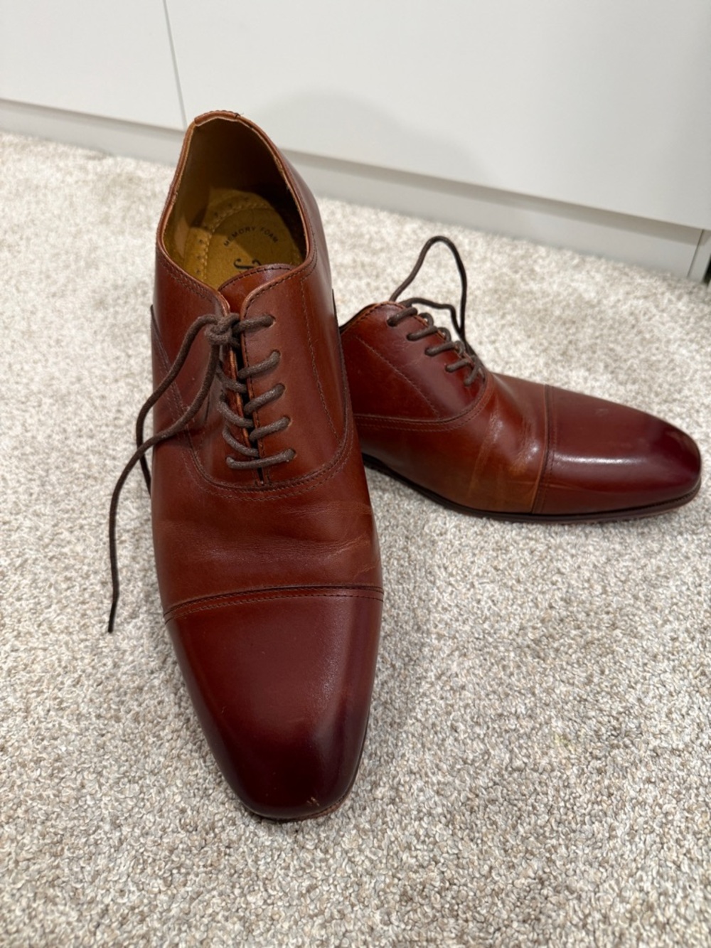 Florsheim Men's Chestnut Brown Cap-Toe Oxfords